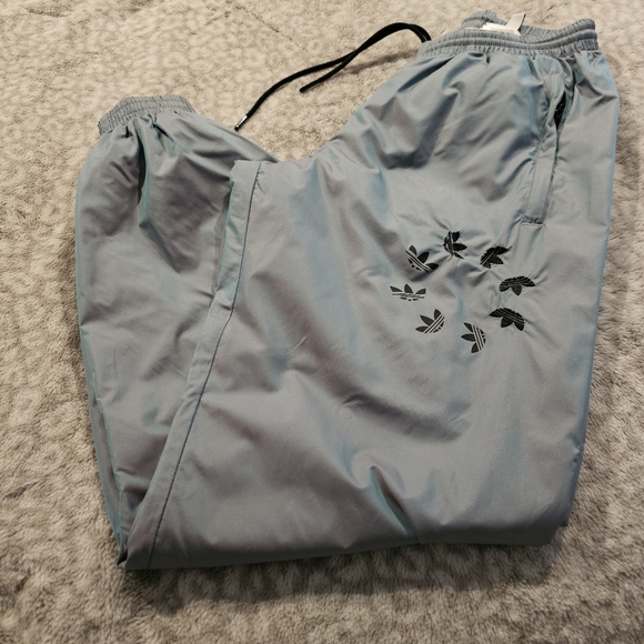 Adidas Track Pants Unisex - Picture 5 of 5